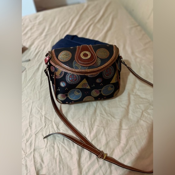 STUNNING VINTAGE GUY LAROCHE PARIS CROSSBODY BAG - RARE CELESTIAL PRINT DESIGN - Picture 3 of 7